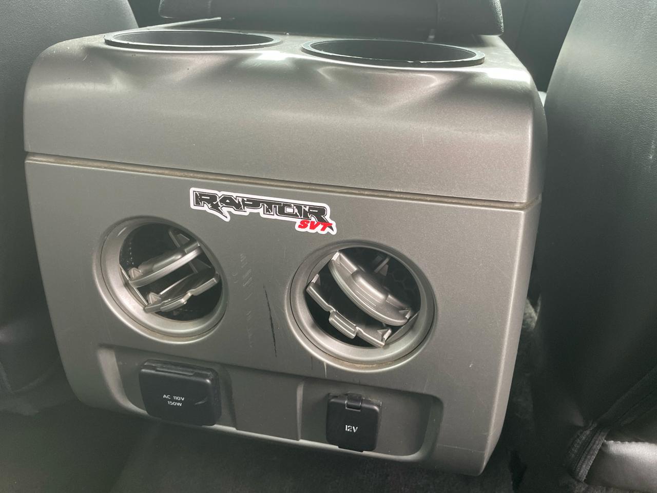 Ford F-150 SVT Raptor SuperCrew 5.5-ft. Bed 4WD 2013