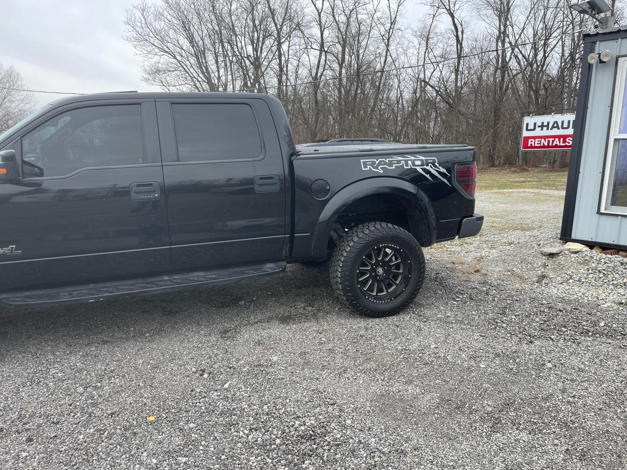 Ford F-150 SVT Raptor SuperCrew 5.5-ft. Bed 4WD 2013