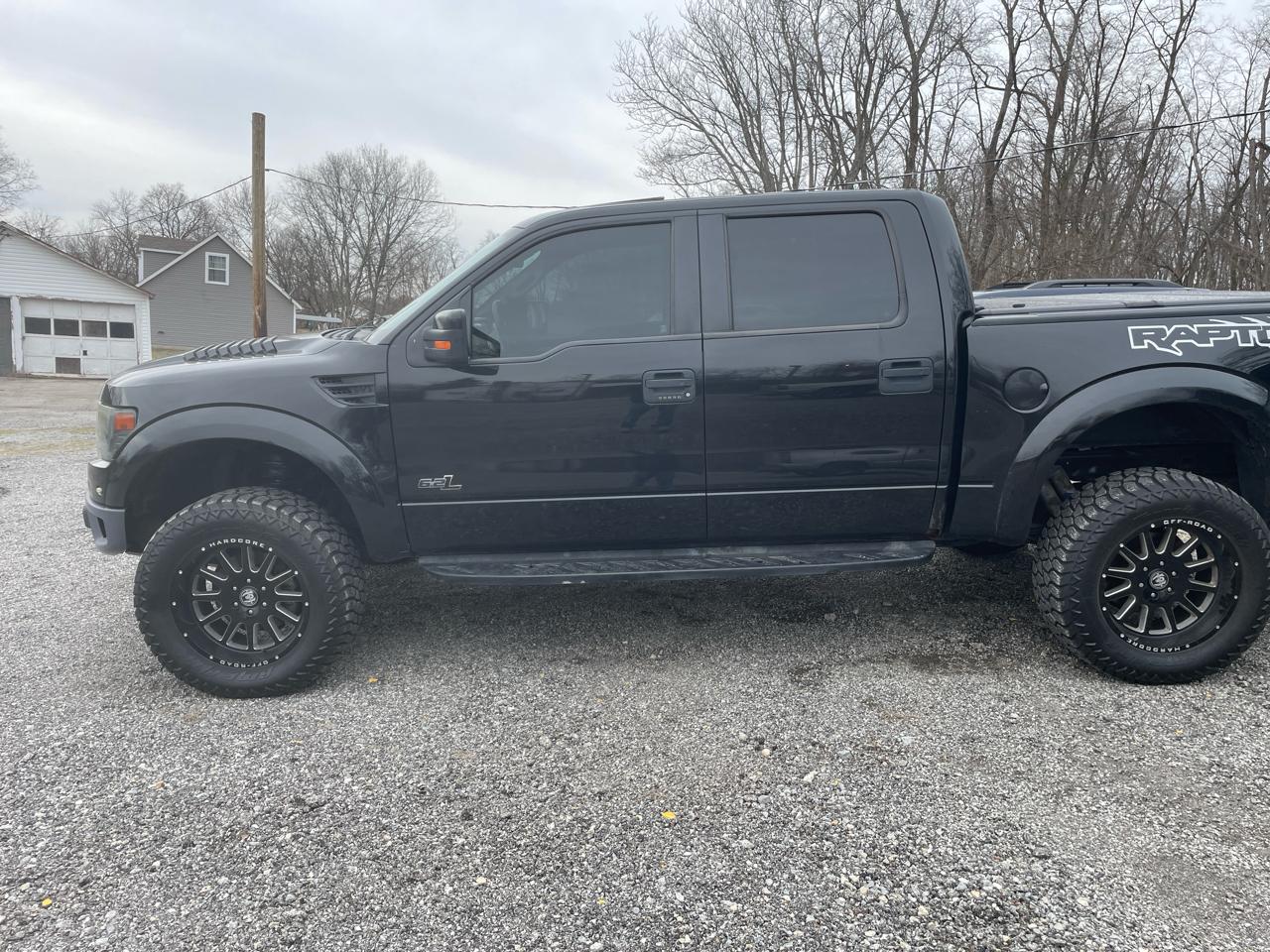 Ford F-150 SVT Raptor SuperCrew 5.5-ft. Bed 4WD 2013