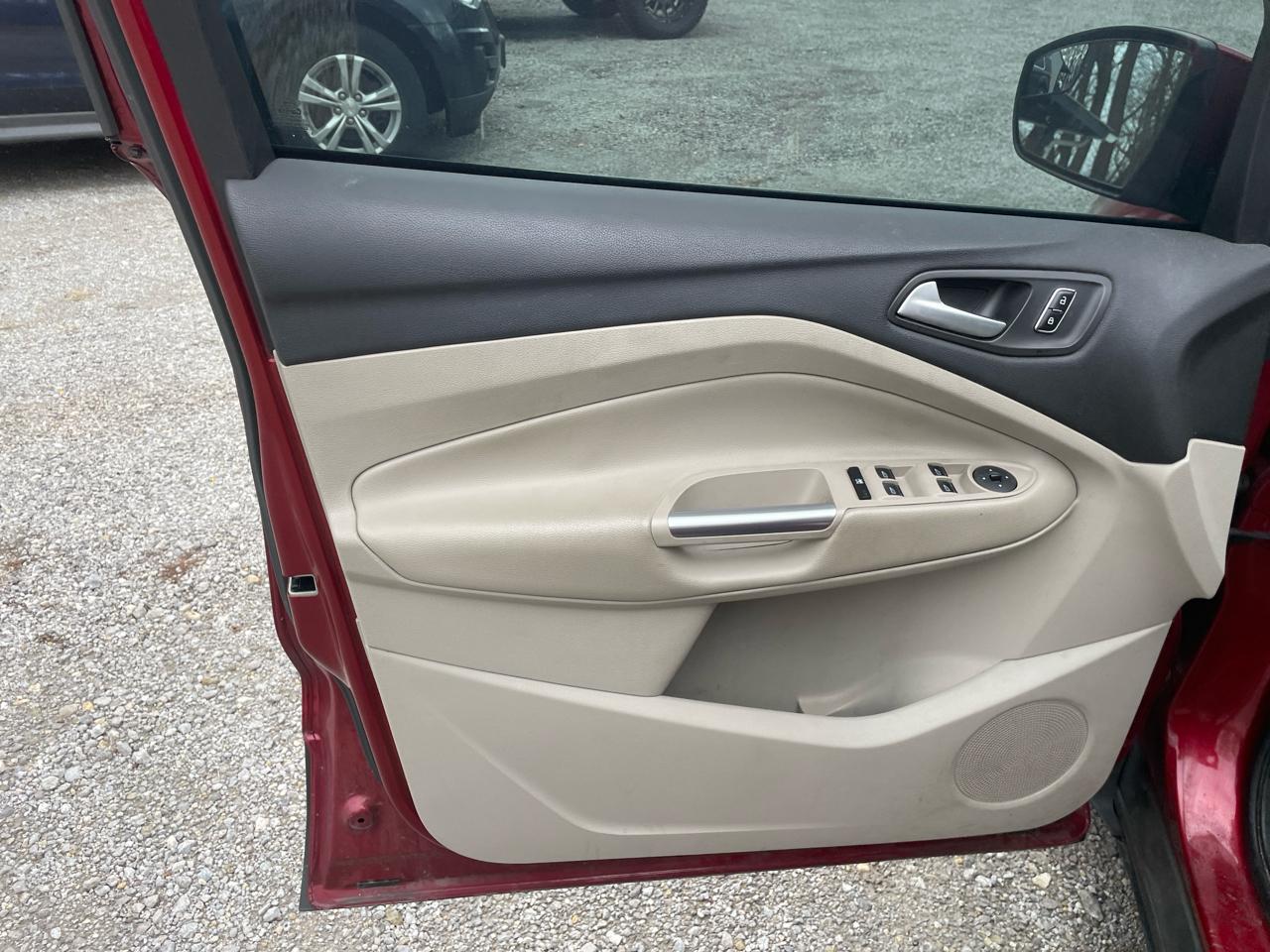 Ford Escape SE FWD 2013