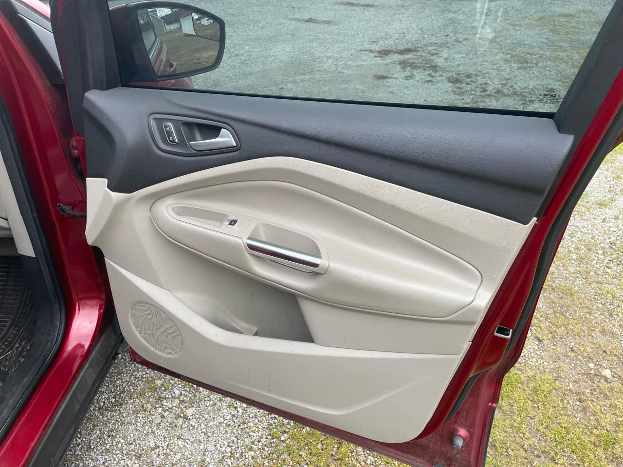 Ford Escape SE FWD 2013