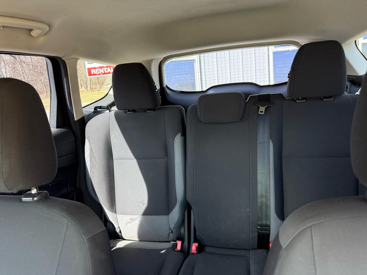 Ford Escape S FWD 2014