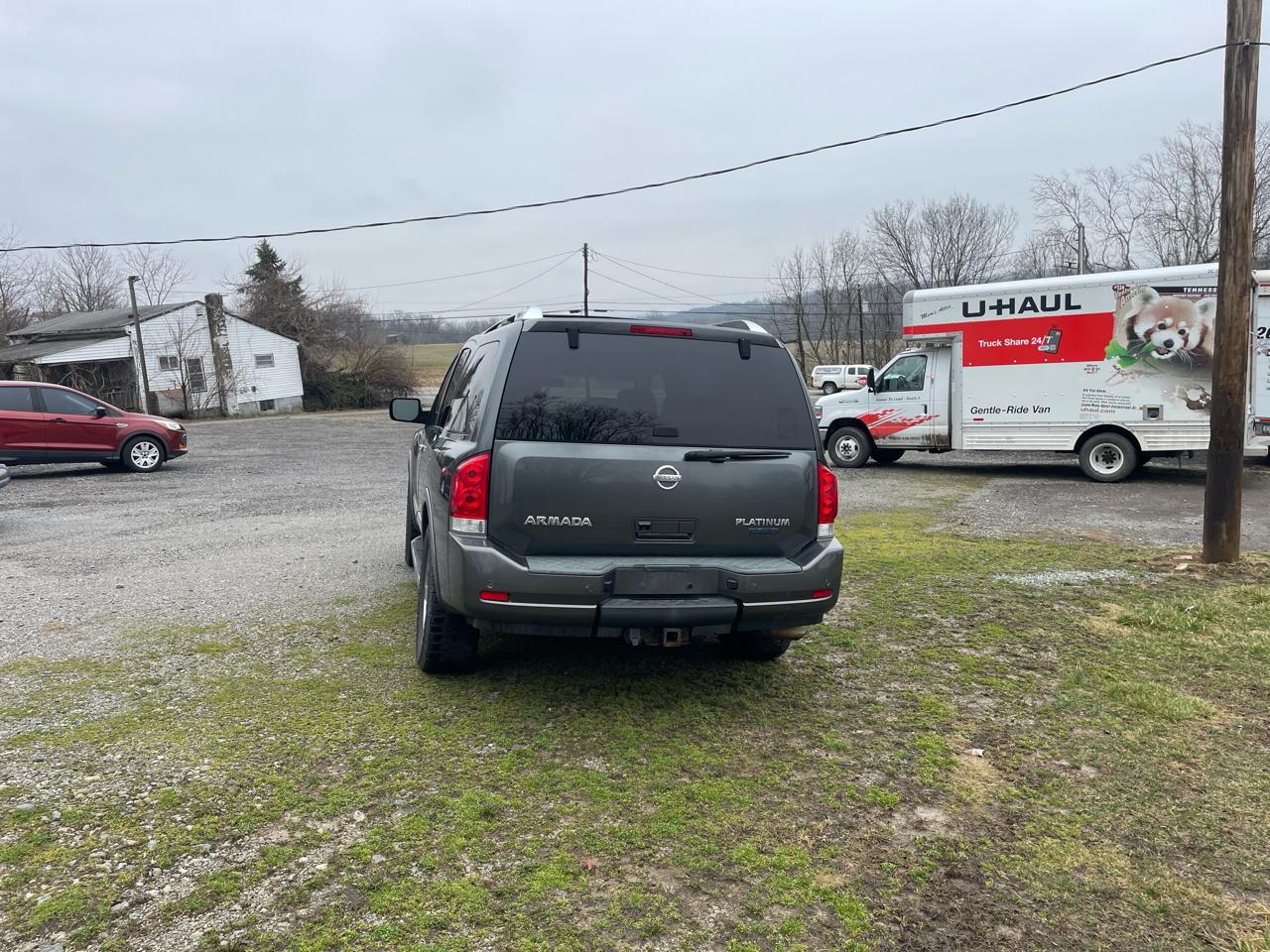 Nissan Armada SE 2WD 2010