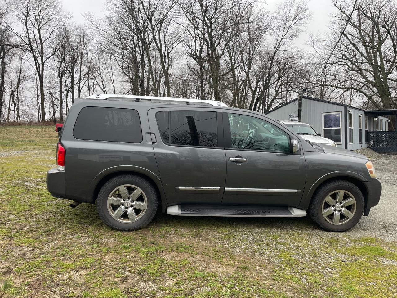 Nissan Armada SE 2WD 2010