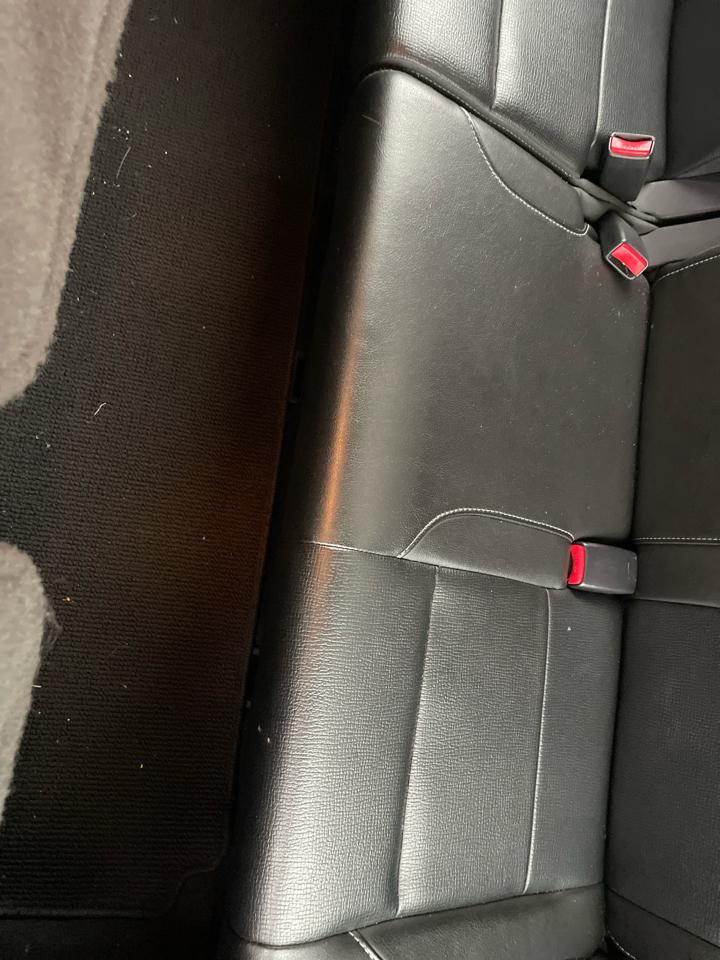 Nissan Armada SE 2WD 2010