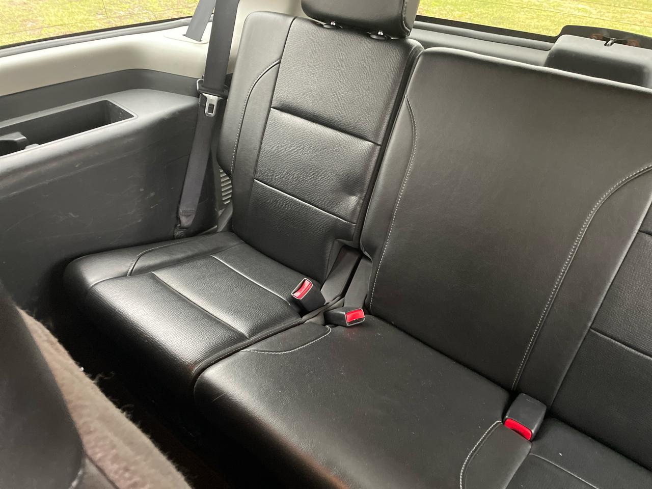 Nissan Armada SE 2WD 2010