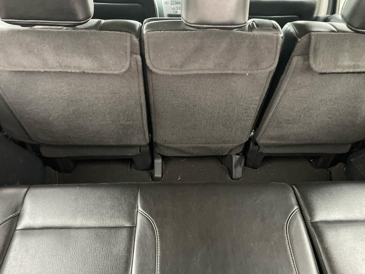 Nissan Armada SE 2WD 2010