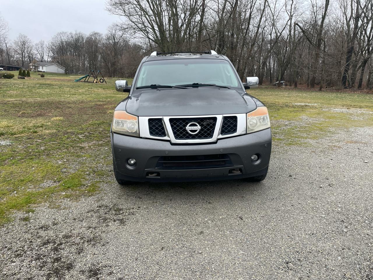 Nissan Armada SE 2WD 2010