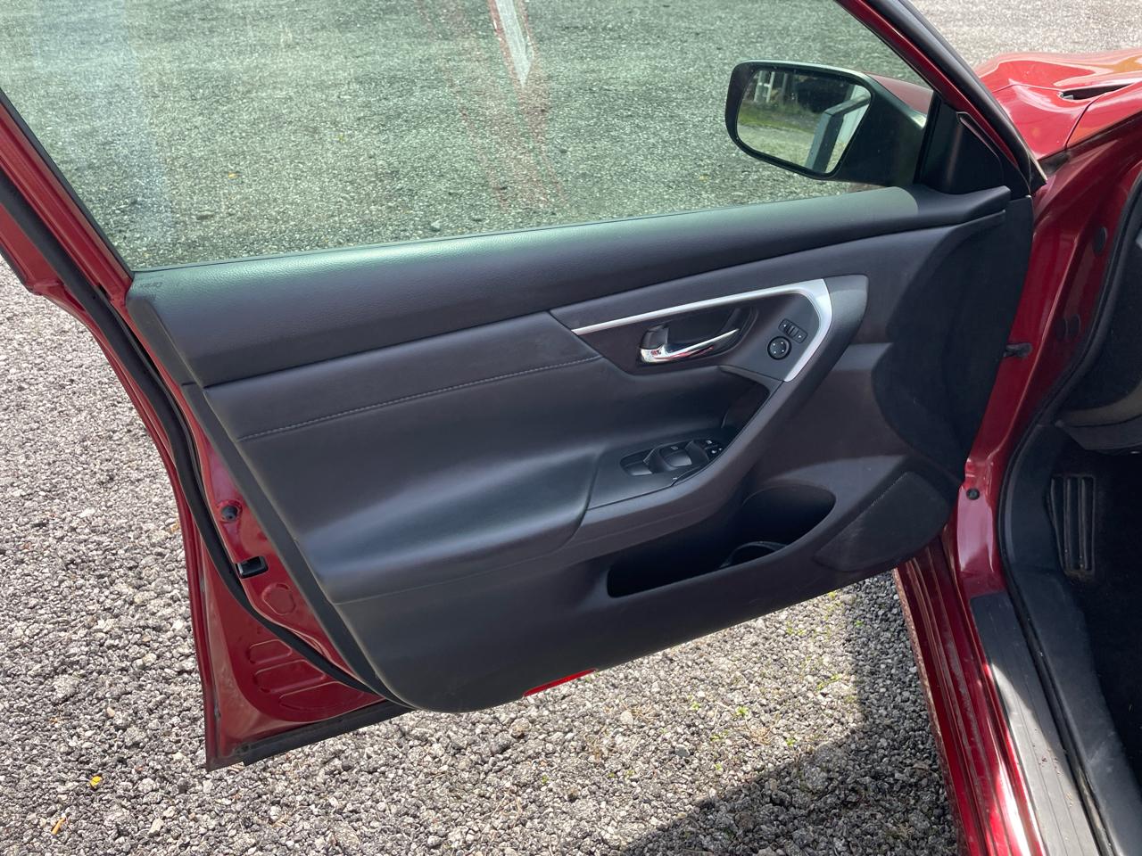 Nissan Altima 2.5 SR 2016