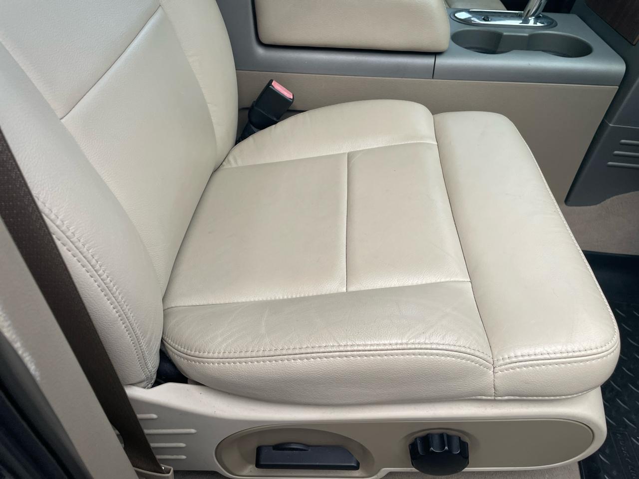Ford F-150 Lariat SuperCrew 4WD 2004