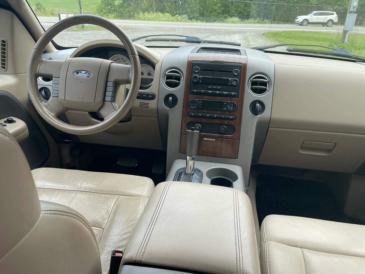 Ford F-150 Lariat SuperCrew 4WD 2004