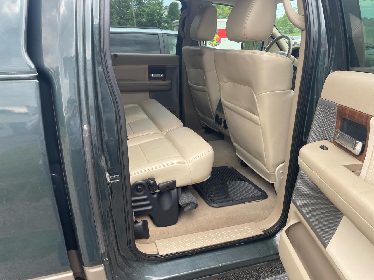 Ford F-150 Lariat SuperCrew 4WD 2004