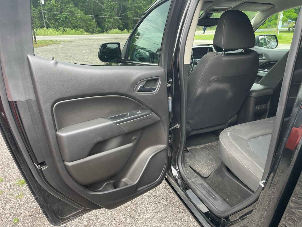 Chevrolet Colorado 1LT Crew Cab 4WD 2016