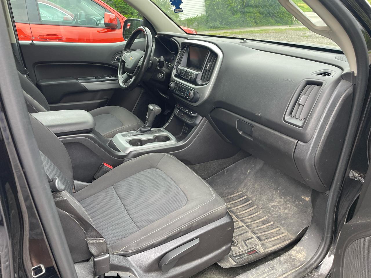 Chevrolet Colorado 1LT Crew Cab 4WD 2016
