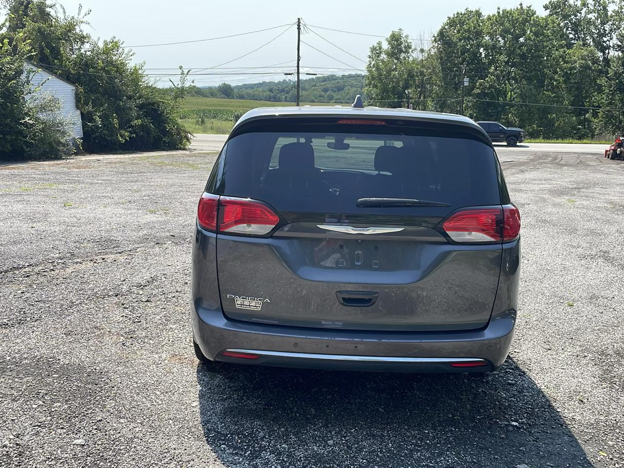 2018 Chrysler Pacifica Touring Plus - Photo 6