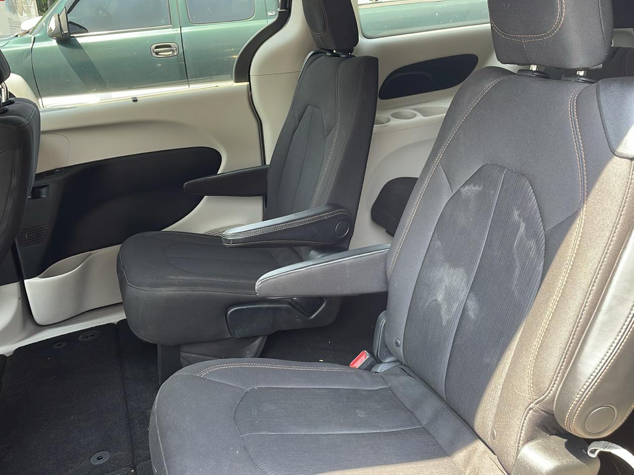 2018 Chrysler Pacifica Touring Plus - Photo 16