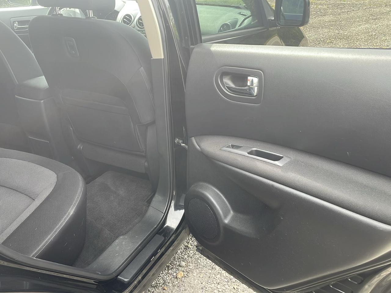 Nissan Rogue S AWD 2013