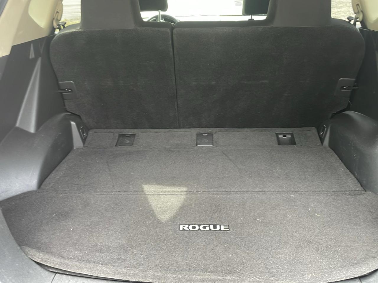 Nissan Rogue S AWD 2013