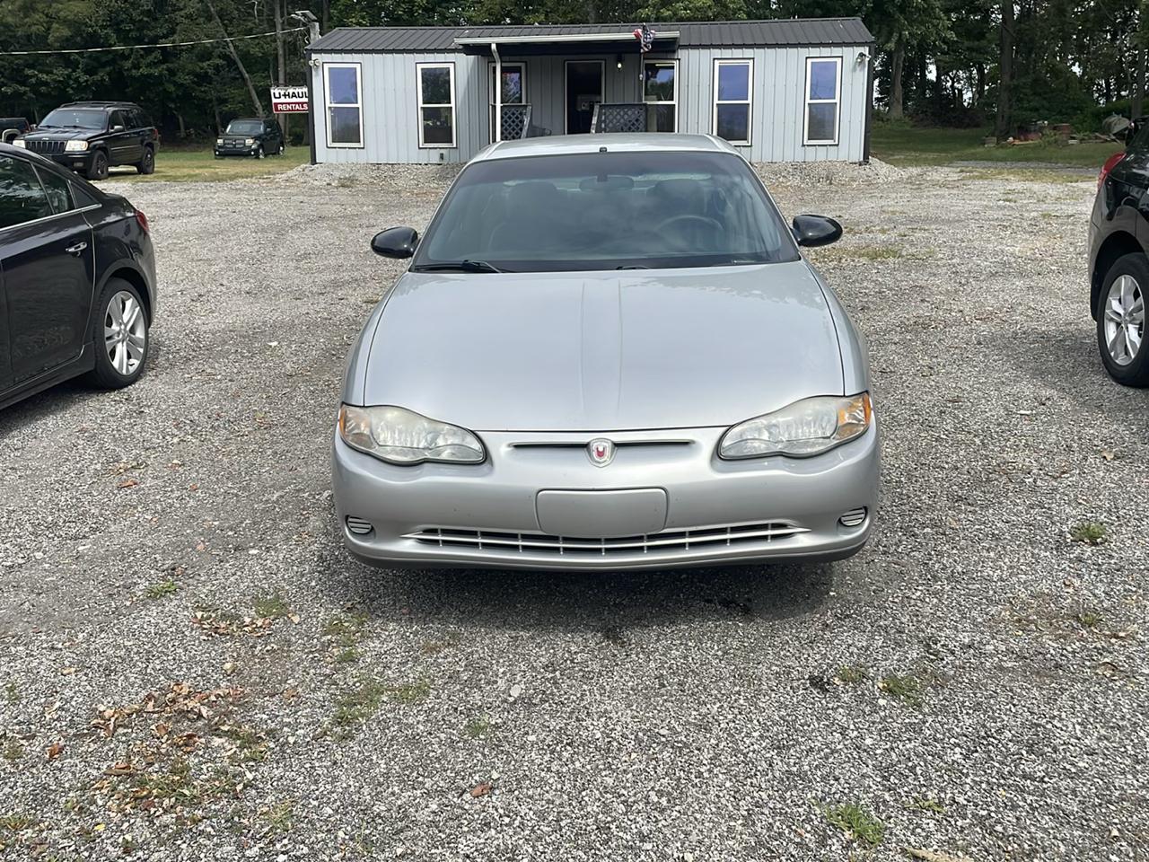 Chevrolet Monte Carlo 2dr Coupe LS 2001