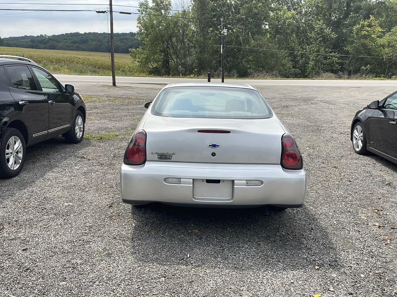 Chevrolet Monte Carlo 2dr Coupe LS 2001