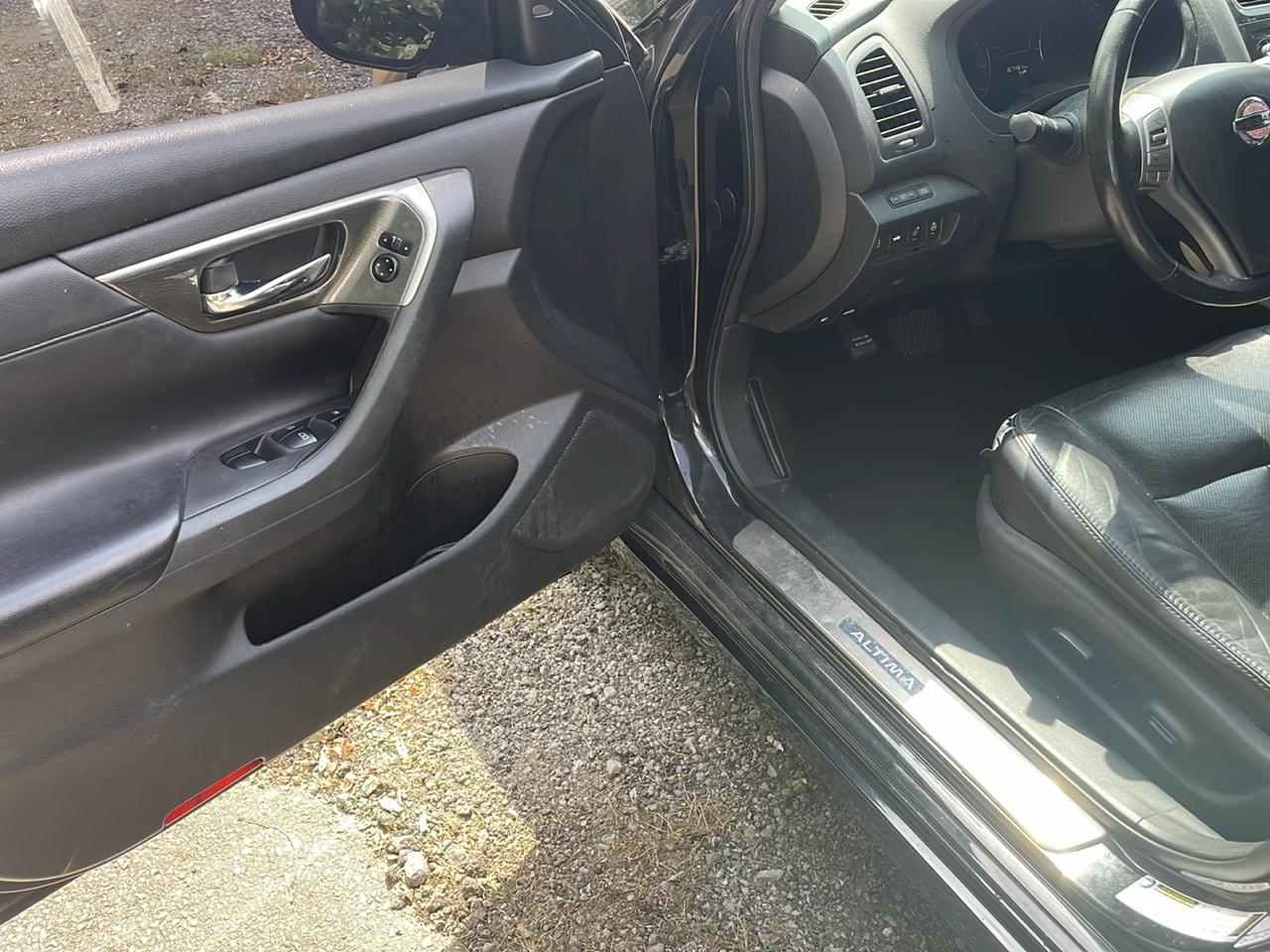 Nissan Altima 2.5 SV 2015