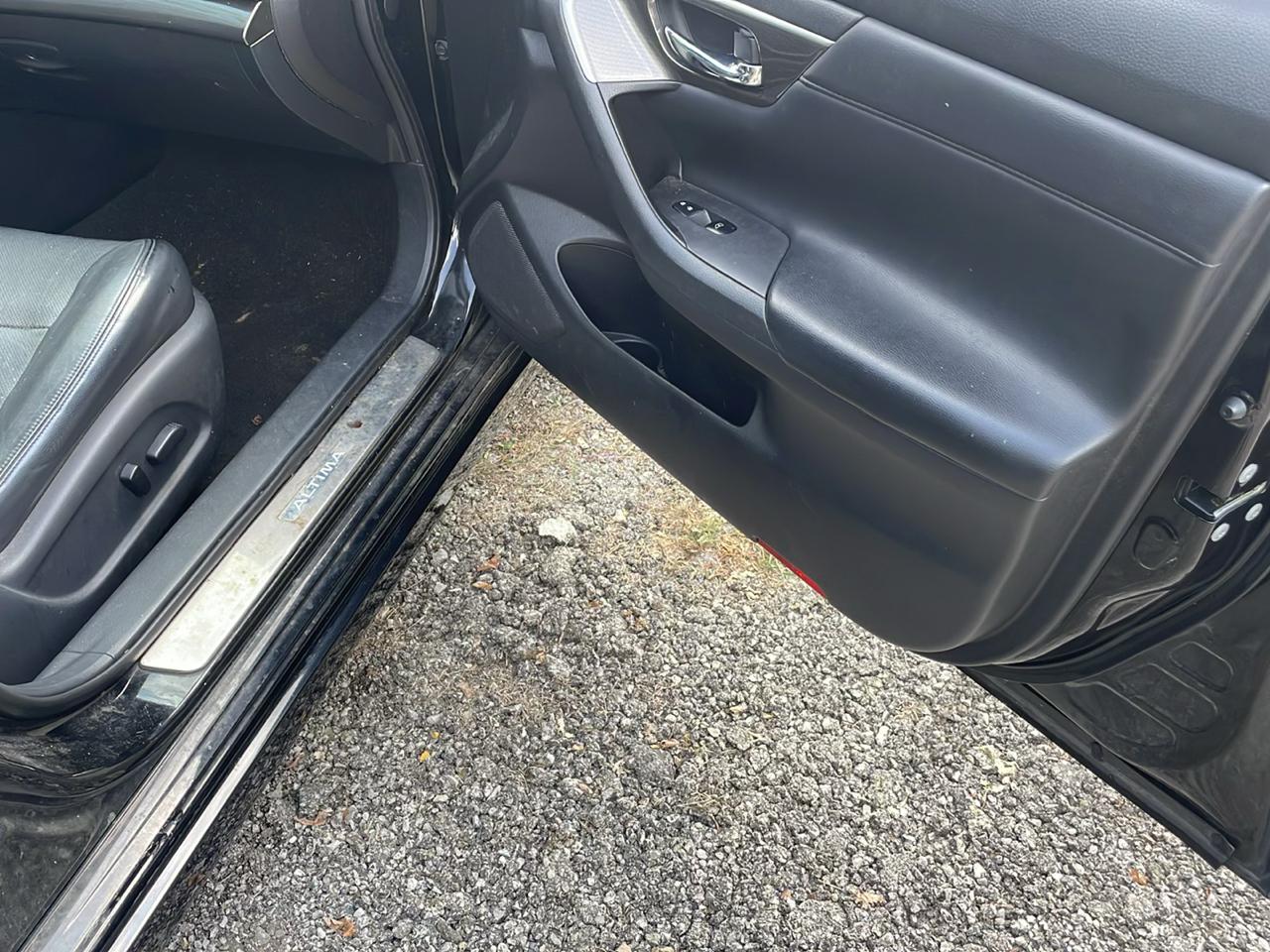 Nissan Altima 2.5 SV 2015