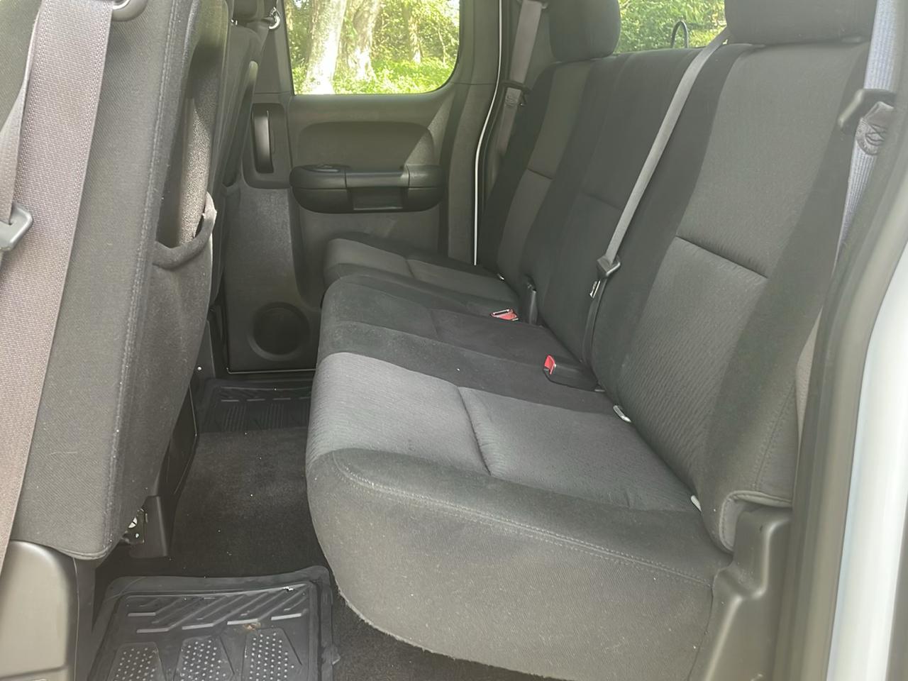 Chevrolet Silverado 1500 LT Ext. Cab Long Box 4WD 2011