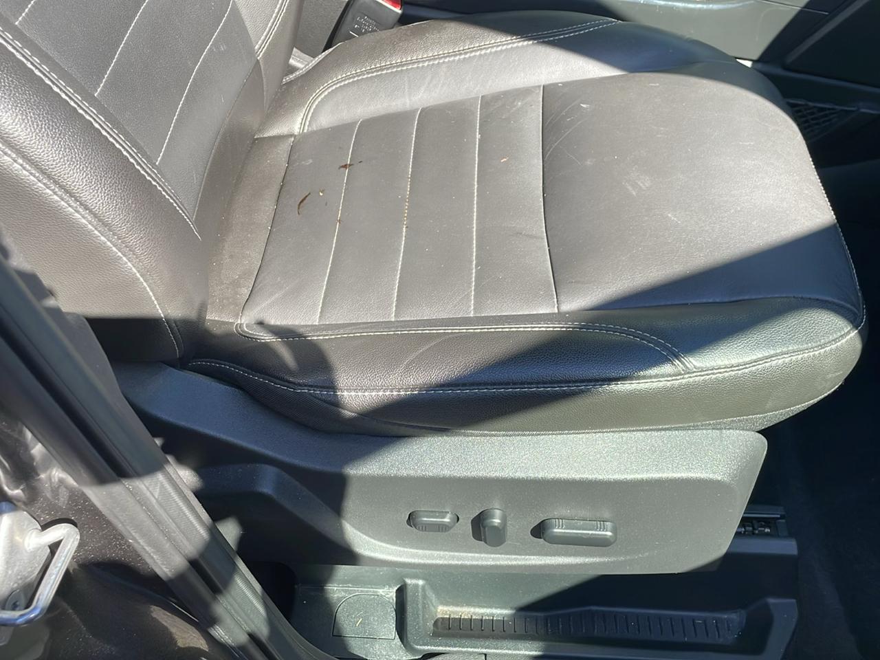 Ford Escape Titanium 4WD 2016