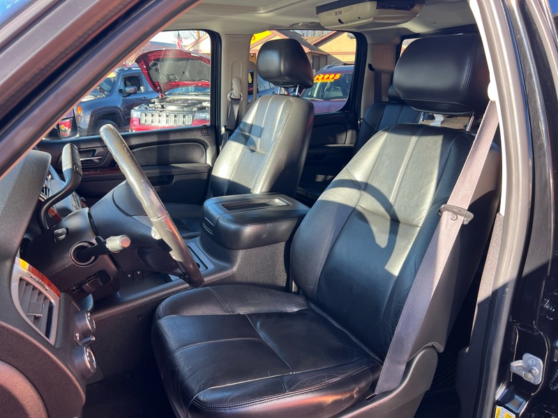 GMC Sierra 3500HD 4WD Crew Cab 167.7" DRW SLT 2011