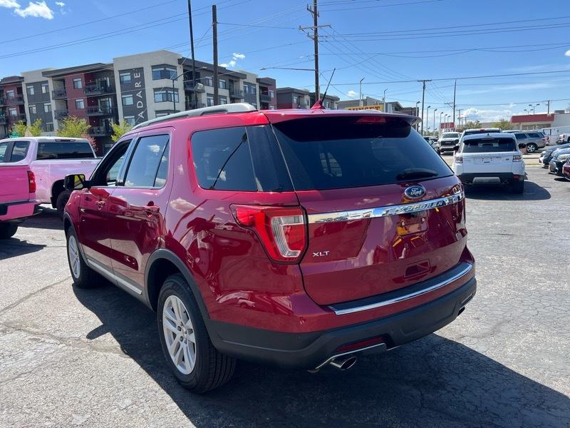 Ford Explorer XLT 4WD 2018