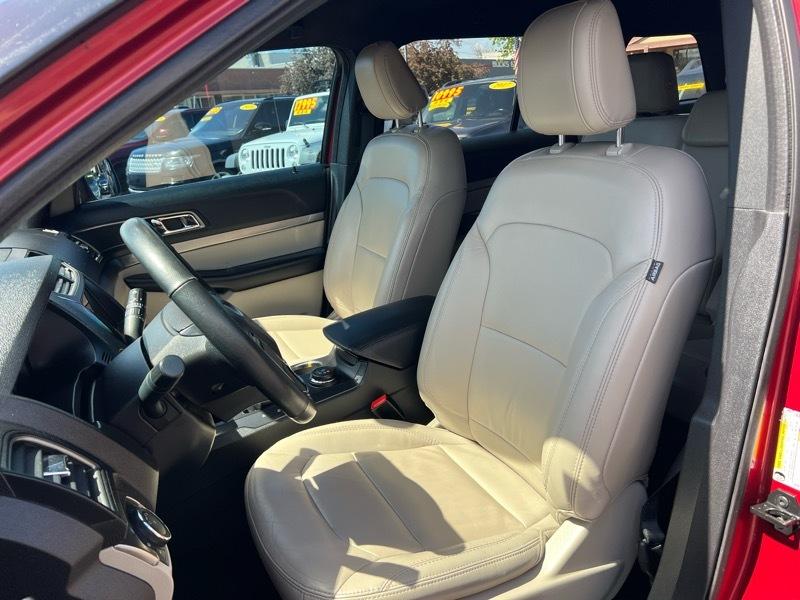 Ford Explorer XLT 4WD 2018