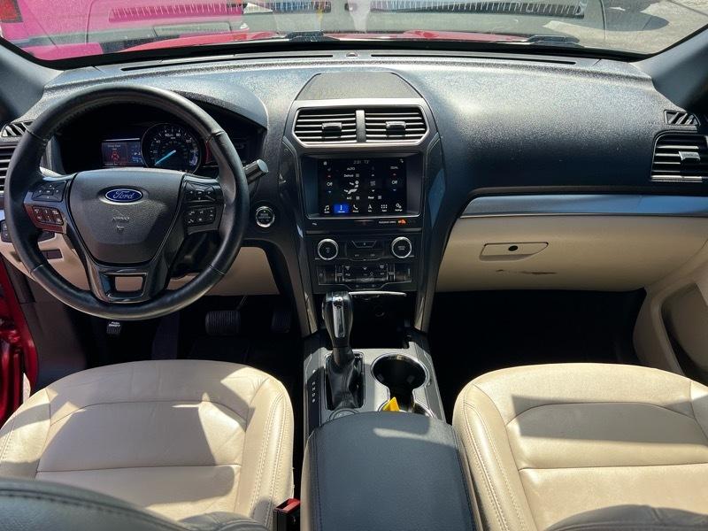 Ford Explorer XLT 4WD 2018