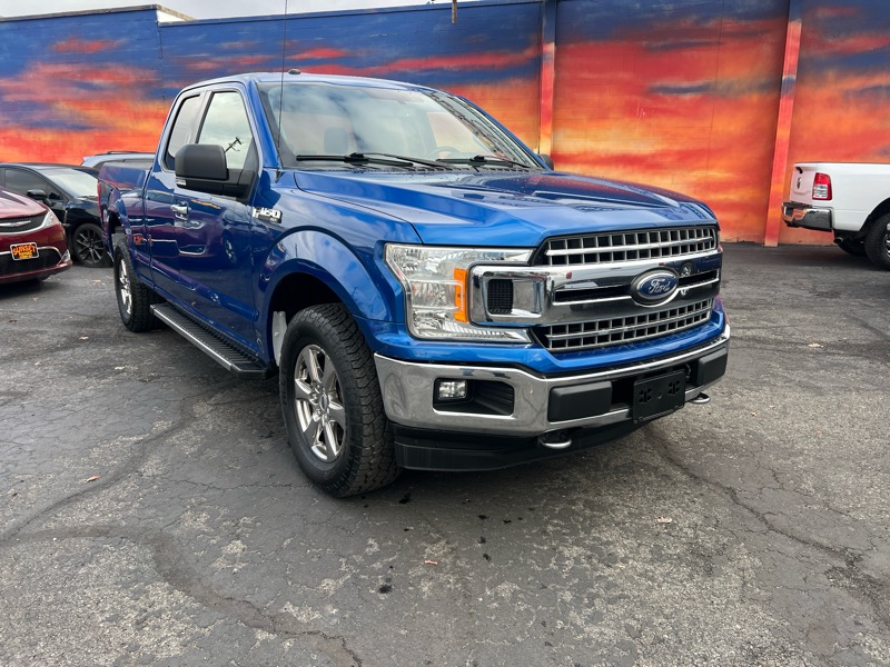 Ford F-150 4WD SuperCab 133" XLT 2018