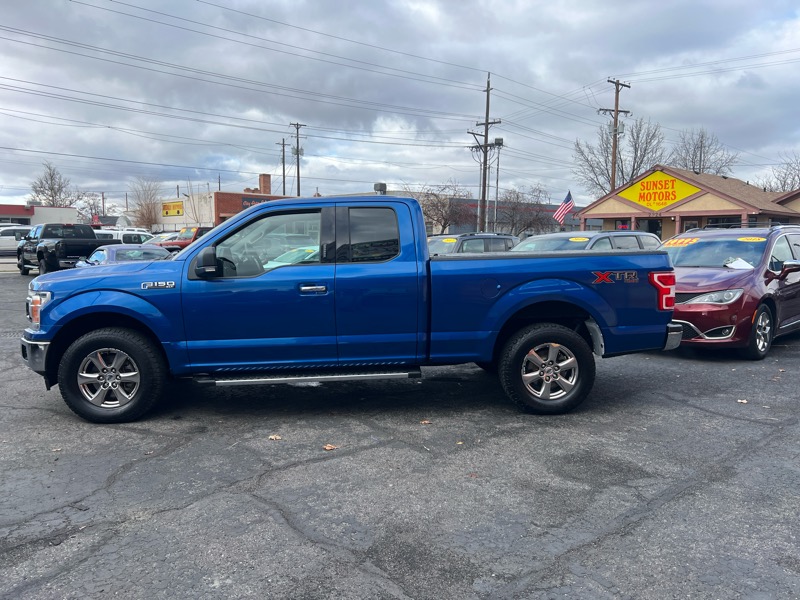 Ford F-150 4WD SuperCab 133" XLT 2018