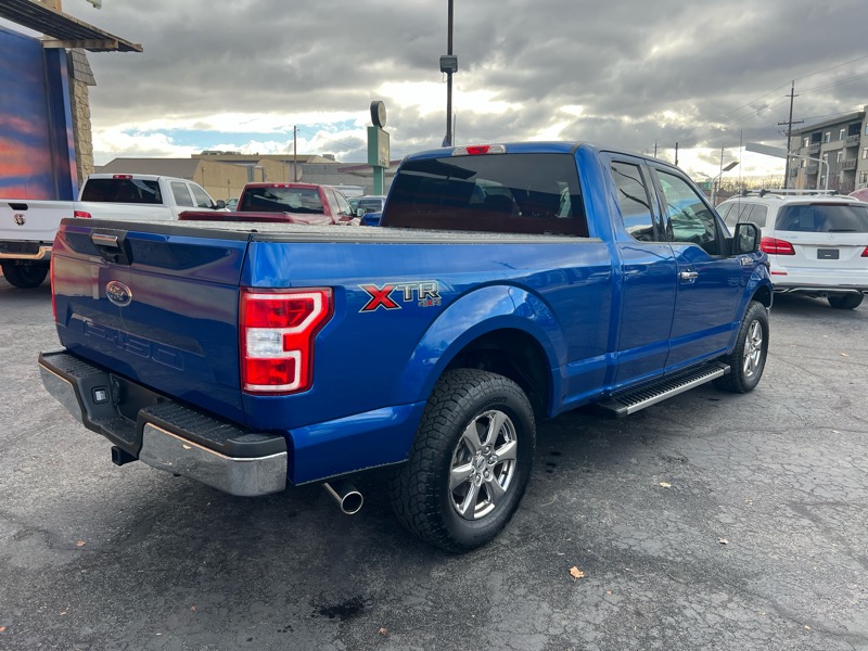 Ford F-150 4WD SuperCab 133" XLT 2018