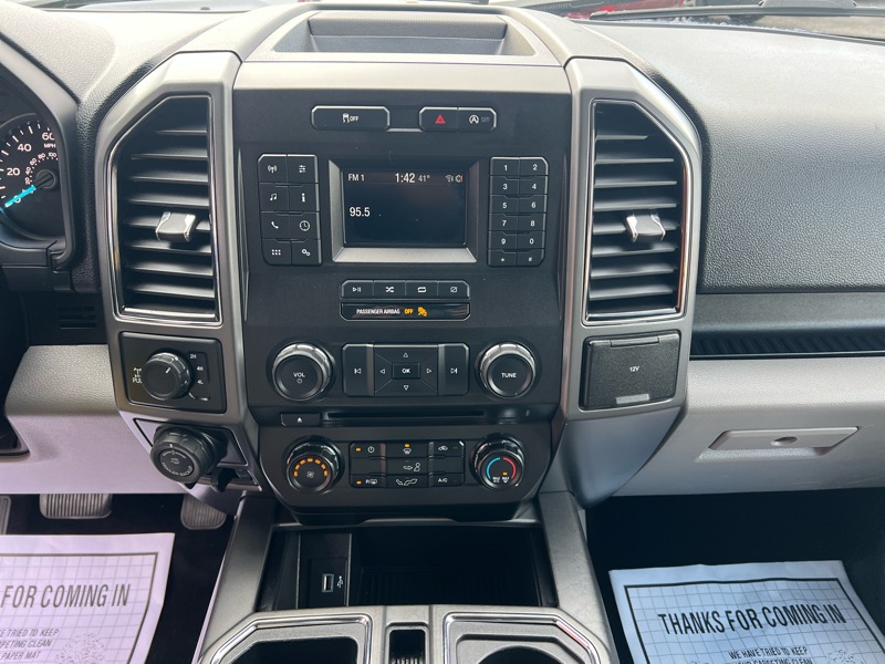 Ford F-150 4WD SuperCab 133" XLT 2018