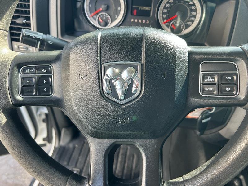 RAM 2500 Tradesman 4x4 Crew Cab 8' Box 2018