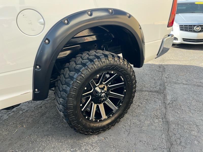 RAM 2500 Tradesman 4x4 Crew Cab 8' Box 2018