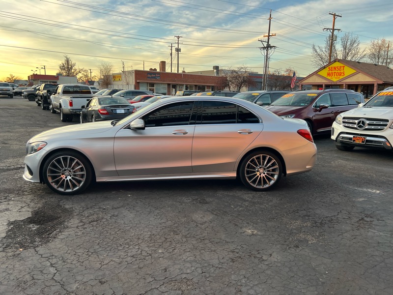 Mercedes-Benz C-Class 4dr Sdn C 300 4MATIC 2015
