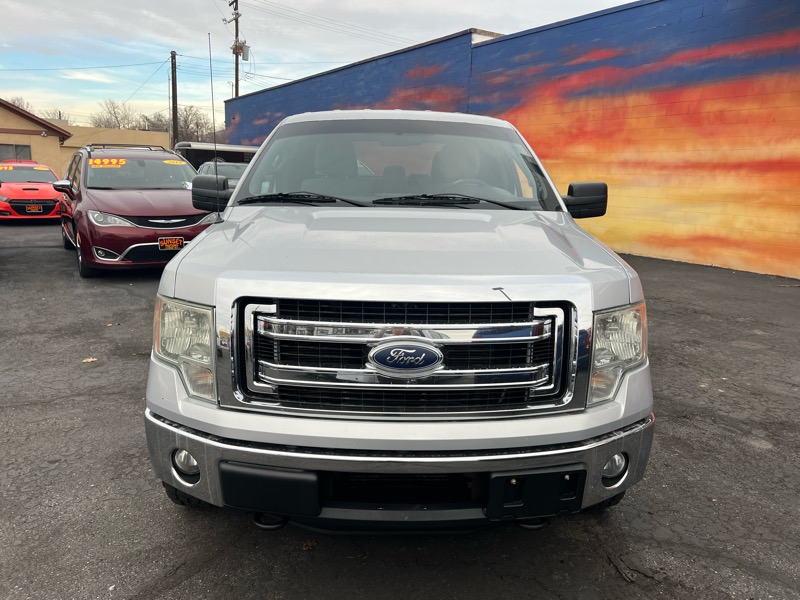 Ford F-150 4WD SuperCrew 145" XLT 2013