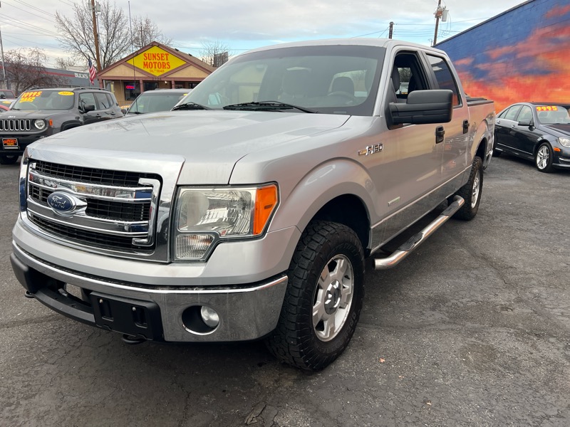 Ford F-150 4WD SuperCrew 145" XLT 2013
