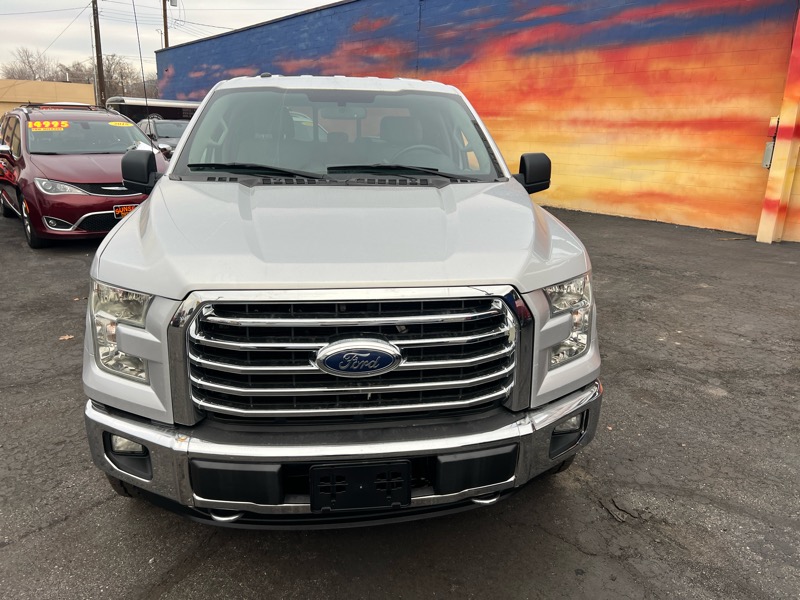 Ford F-150 4WD SuperCrew 145" XLT 2016