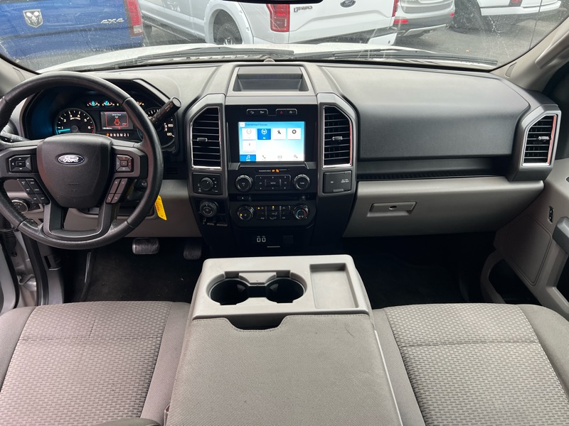 Ford F-150 4WD SuperCrew 145" XLT 2016