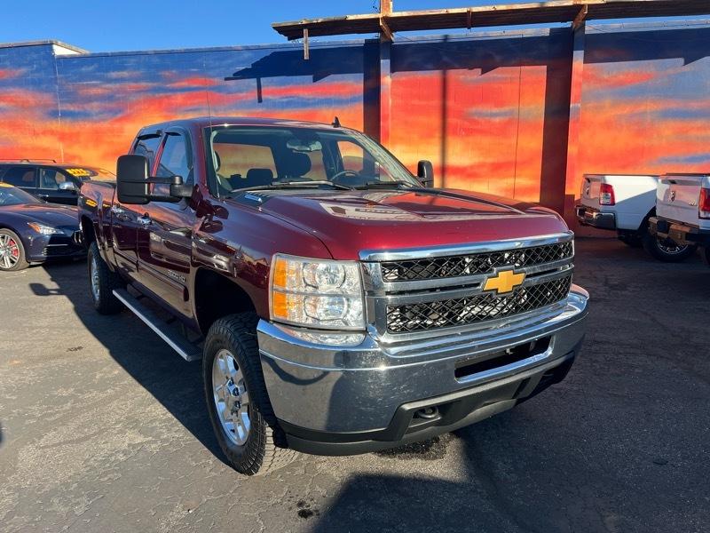 Chevrolet Silverado 2500HD 4WD Crew Cab 153.7" LT 2014