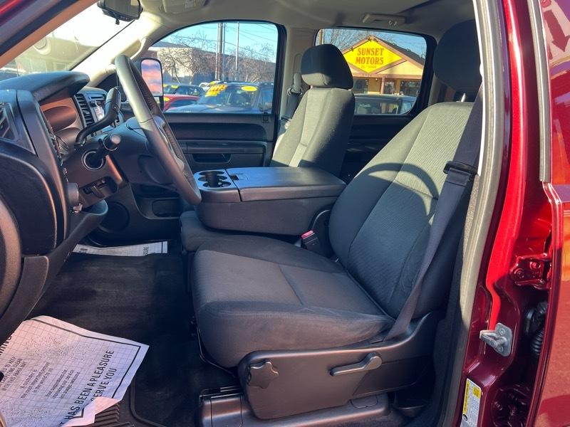 Chevrolet Silverado 2500HD 4WD Crew Cab 153.7" LT 2014