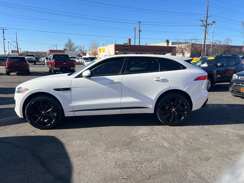 Jaguar F-Pace 25t R-Sport AWD 2018