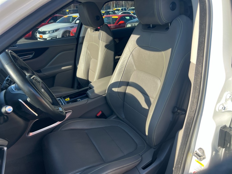 Jaguar F-Pace 25t R-Sport AWD 2018