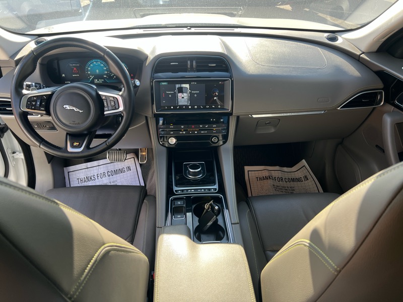 Jaguar F-Pace 25t R-Sport AWD 2018