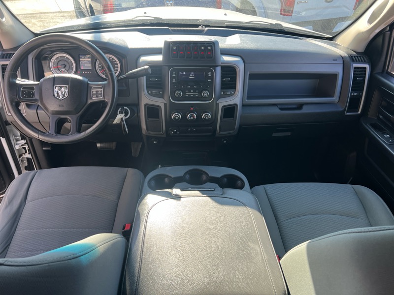 RAM 2500 4WD Crew Cab 149" Tradesman 2015