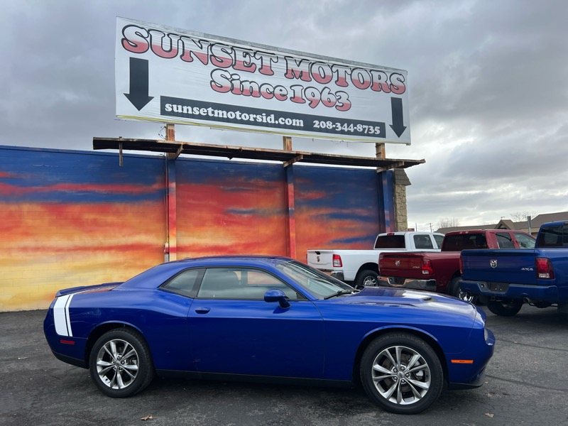 2021 Dodge Challenger SXT AWD